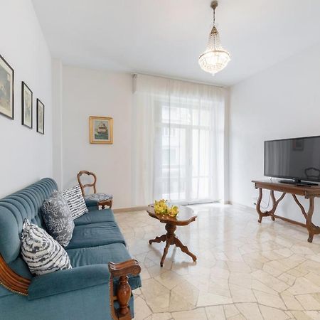 Il Salotto Blu - Appartamento Con Parcheggio Florencia Exterior foto