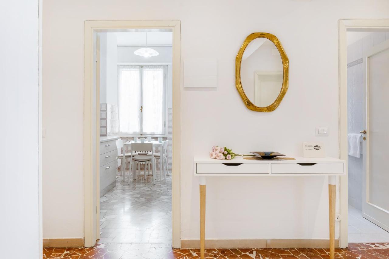 Il Salotto Blu - Appartamento Con Parcheggio Florencia Exterior foto