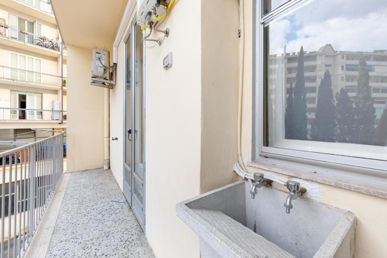 Il Salotto Blu - Appartamento Con Parcheggio Florencia Exterior foto