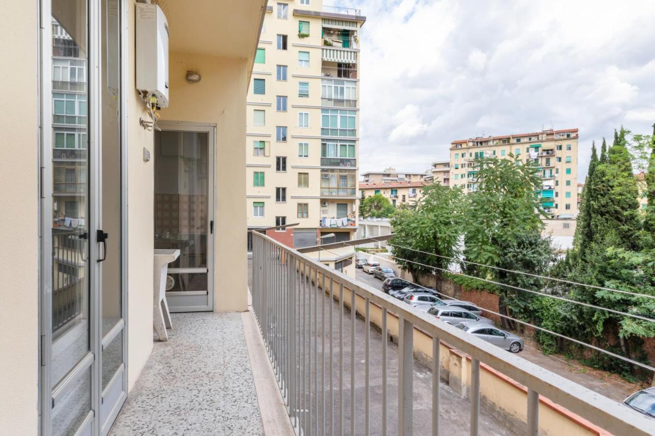 Il Salotto Blu - Appartamento Con Parcheggio Florencia Exterior foto